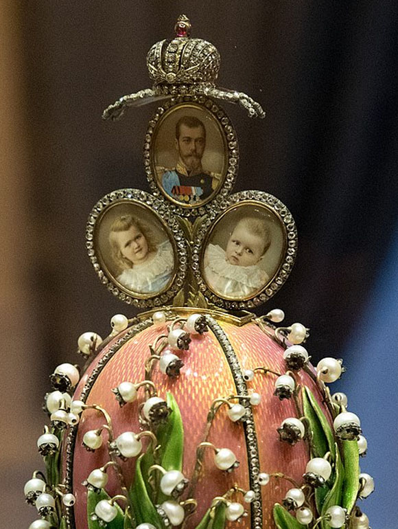  Uovo dei Mughetti Scuola Fabergé | Gioielleria Caruso Napoli