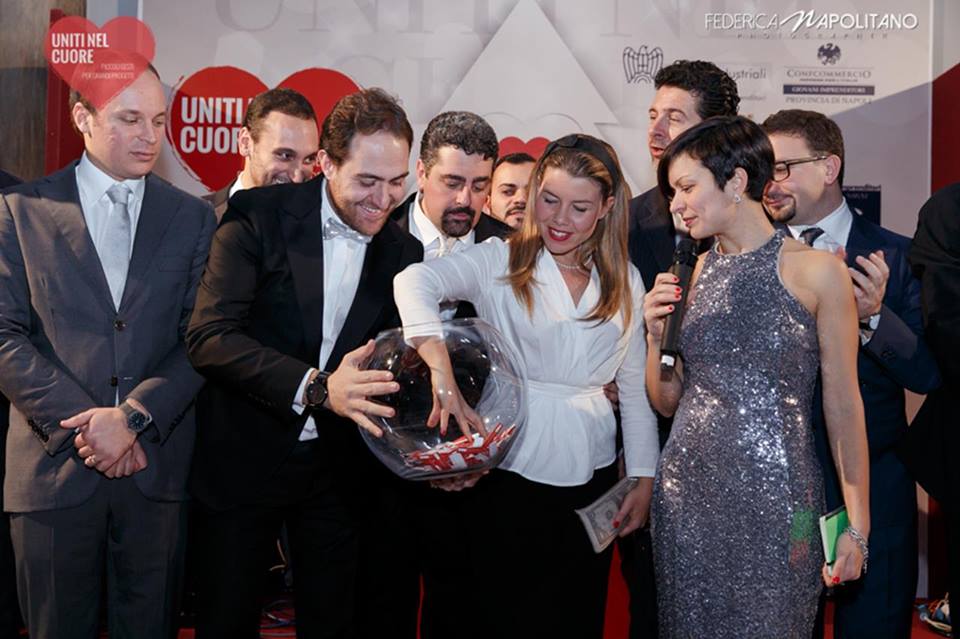 Uniti nel Cuore nel segno della solidarietà | Gioielleria Caruso Napoli