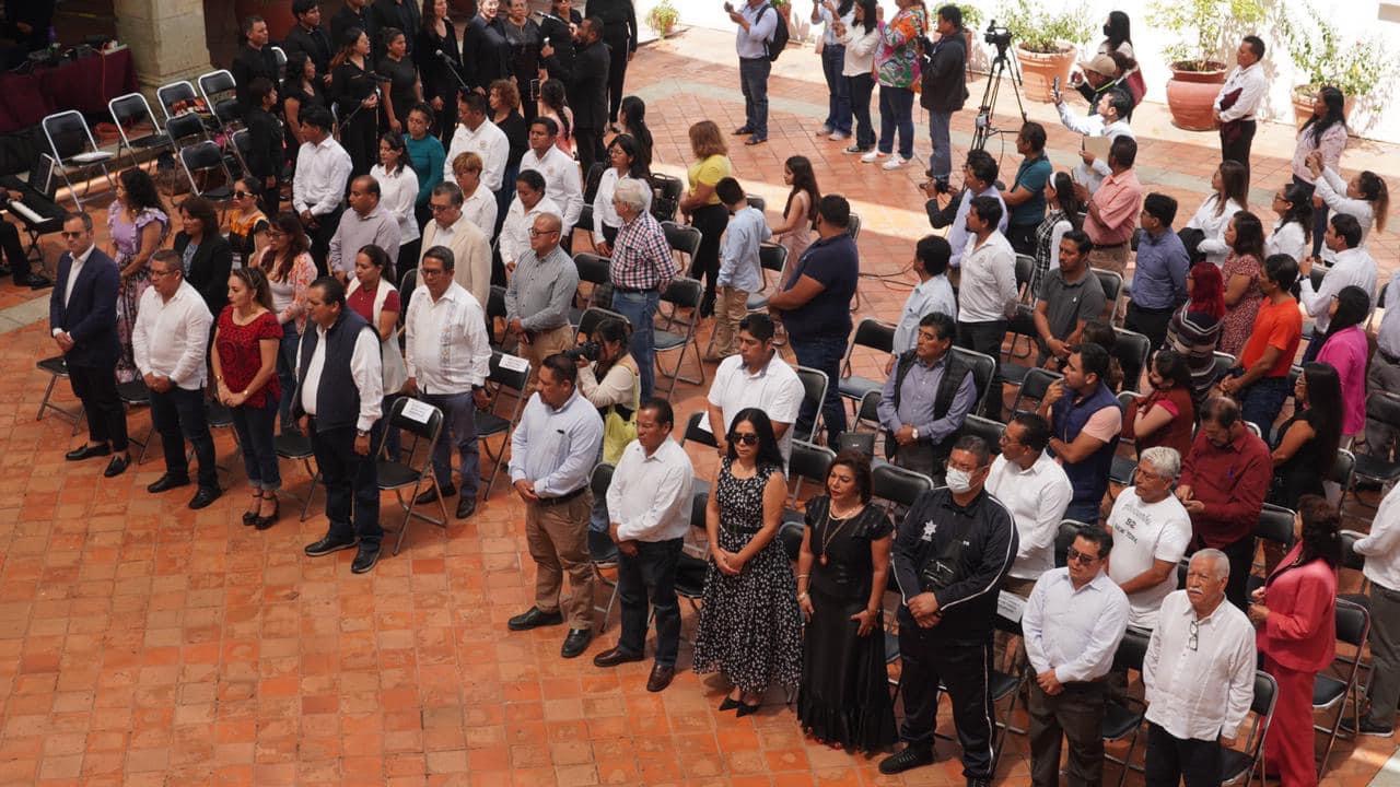 Dan la bienvenida a Vicente Caruso in Mexico | Gioielleria Caruso Napoli