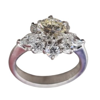 Anello Caruso con diamanti taglio brillante | Gioielleria Caruso Napoli