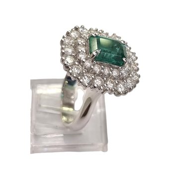 Anello Collezione Caruso con smeraldo e diamanti | Gioielleria Caruso Napoli