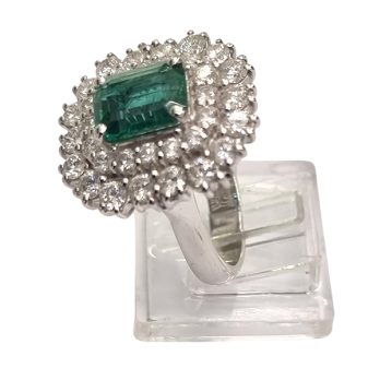 Anello Collezione Caruso con smeraldo e diamanti | Gioielleria Caruso Napoli