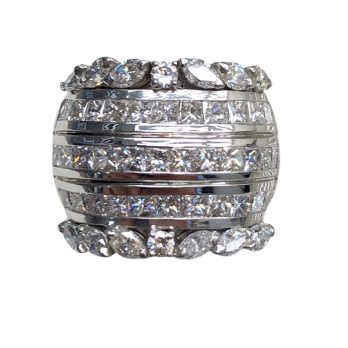 Anello fascia in oro Collezione Caruso con diamanti | Gioielleria Caruso Napoli